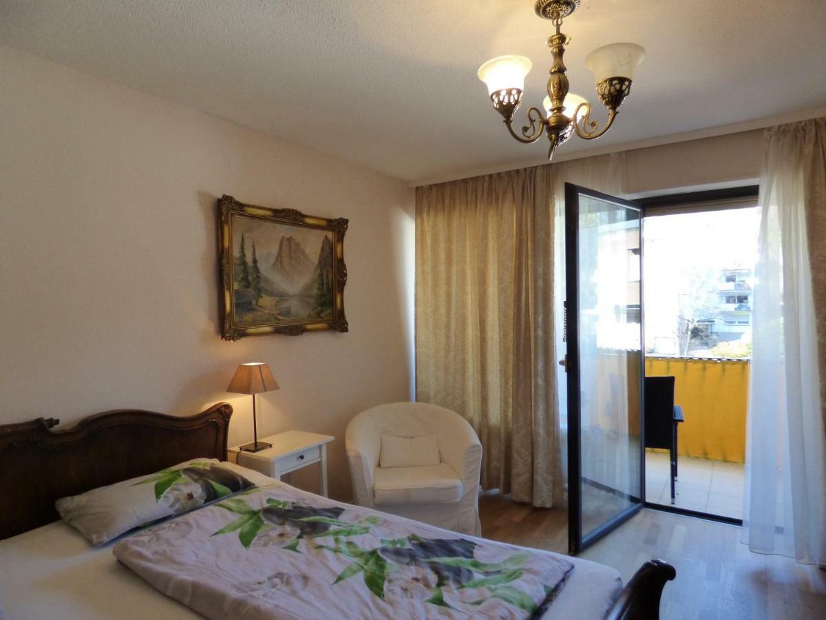 Colibri Apartment Baden-Baden Buitenkant foto