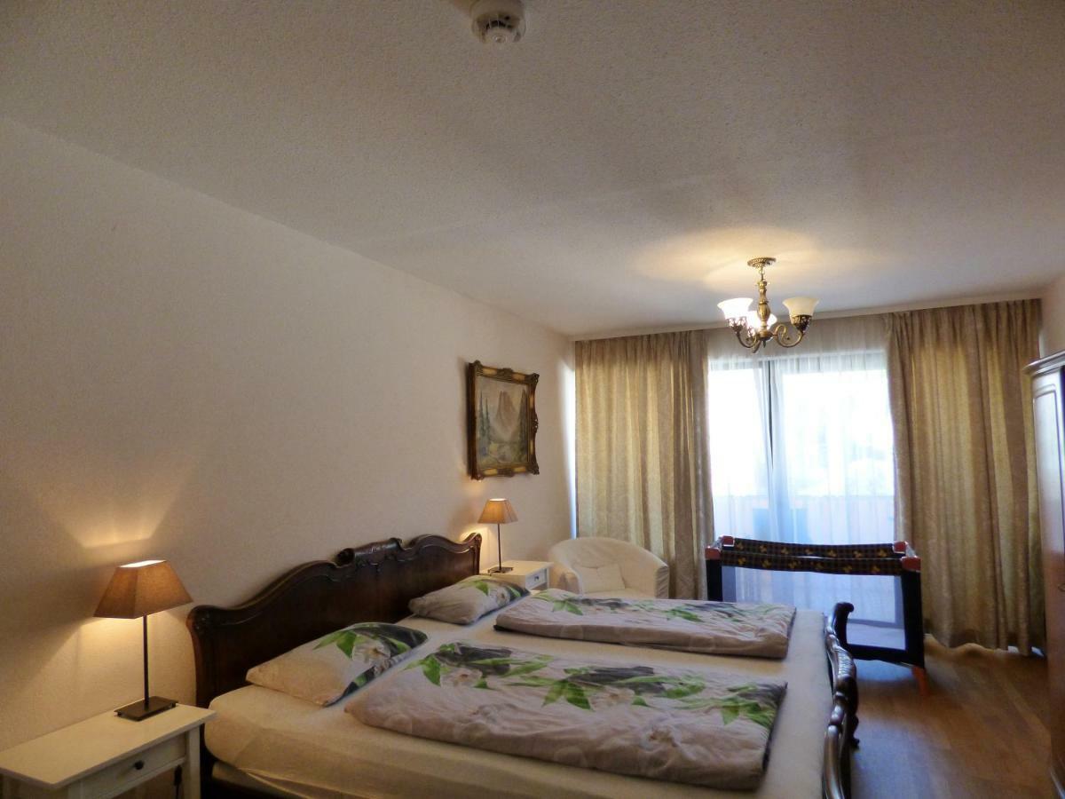 Colibri Apartment Baden-Baden Buitenkant foto